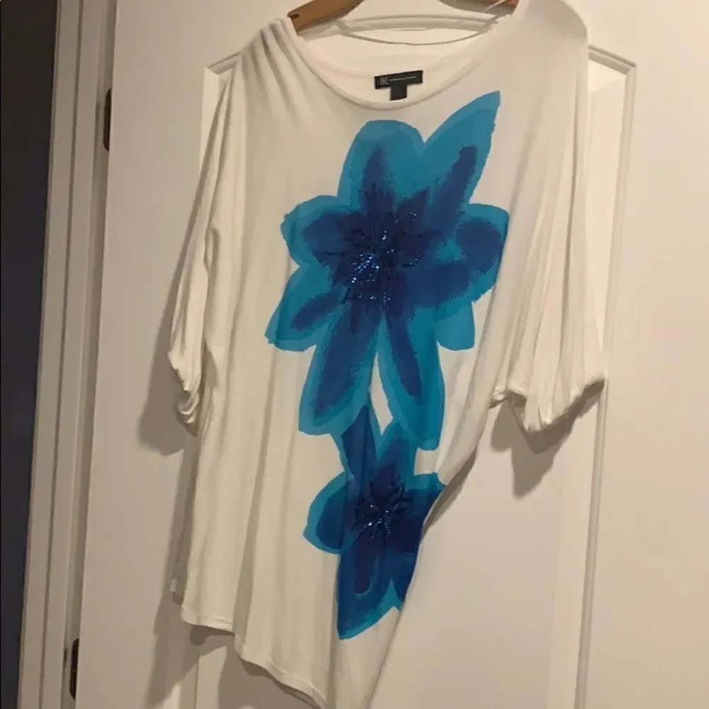 🎉Last deal 🎉INC off the shoulder top❄️